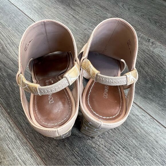 Donald J Pliner Katya Cutout Block Heel Shoes Size 7.5 Tan Neutral Beige Leather - Picture 6 of 12